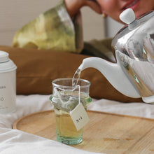 Hand-stitched natural cotton tea bag, plastic-free